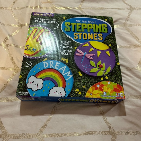 Made by Me Stepping Stones Kit - brand new! - Picture 1 of 3